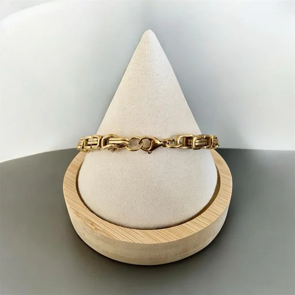 Byzantine Stainless Steel Gold Plated 9 inches long and 7mm width bracelet -Gold - Picture 3 of 8